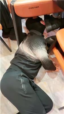 【伊潼】麻将桌底下两条贱奴伺候 JS250106-15