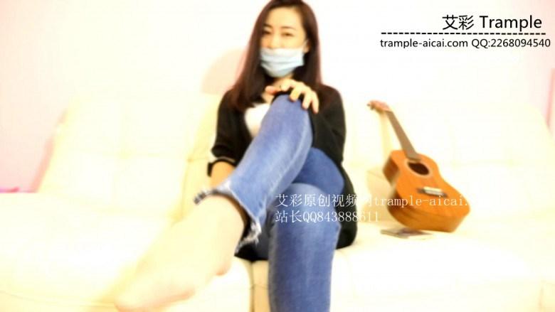 才女小主的短丝袜