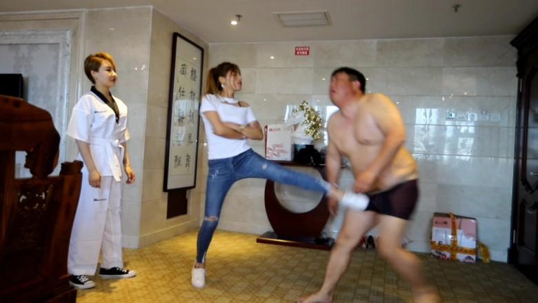 【冰时代】安琪S 捐出贱命当陪练