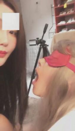 【VIVI】超美！趁机调教喝醉酒的闺蜜