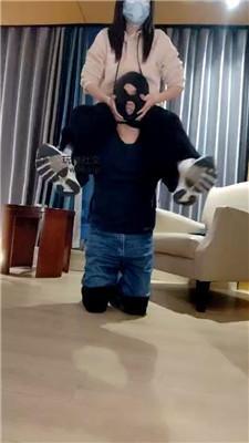 【奇了怪了】骑马骑脖强制驯化 JS250124-2