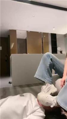 【梦樱】口球塞嘴/骑马/小白鞋踢踹/鞭打腿绞