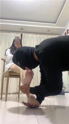 【苏西】裸足全体重踩踏/短靴踩狗头/提档