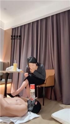 【子熙大人】强制喝圣水呕吐物 bf51360