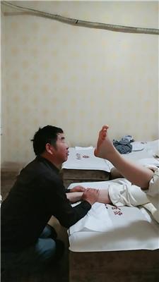 【鸿运】双S-沐足店做技师的狗【双视角版】 JS250416-15