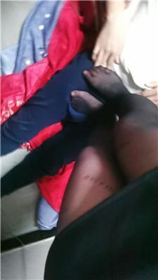 【晓安公主】高跟黑丝踩踏地毯奴 JS250218-5