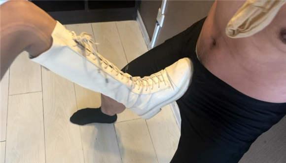 〖碎蛋娇娃〗冷魅の舞蹈女孩