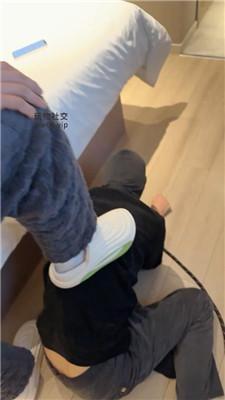 【九月】情侣主-JK主-皮鞋白袜蹂躏绿帽奴 JS250105-12