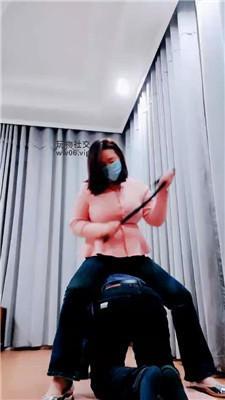 【拽拽】骑马-原味玉足踩虐 JS250210-4