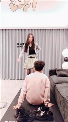 【抚兮】高跟黑丝踢裆 bf51484