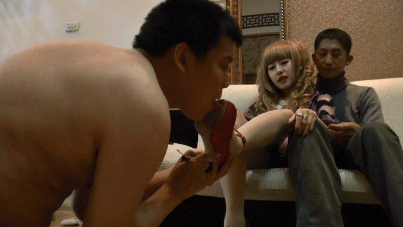 黑冰S 腹黑女和新男友极度羞辱前男友