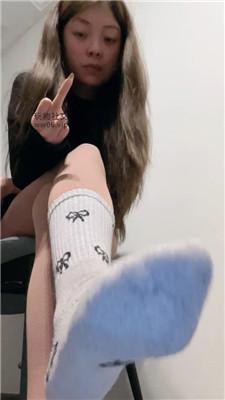 【小77】贱狗进来憋鲸    250208-29