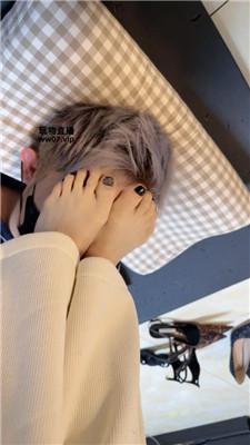 【安安sama】碾压踩踏-玉足狂舔 JS250331-28