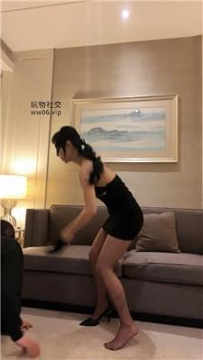 【曼伊】白领S-强迫偷懒下属跪下伺候 bf49045