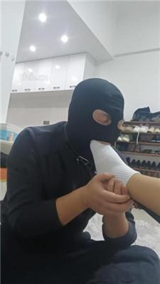 【冷皇】袜子塞嘴暴力踢踹