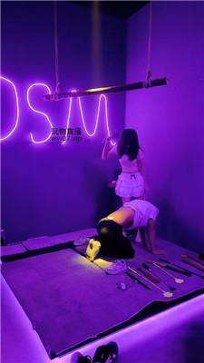 【凌薇大小姐】白袜女神S-体验各种刑具 JS250301-35