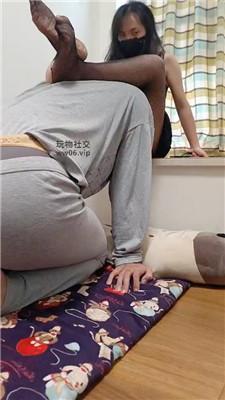 【思纯】性感黑丝网袜虐奴才 JS250120-35