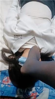 【伪娘和人妻】闻舔酸臭黑丝脚/赏赐圣水 JS250119-15