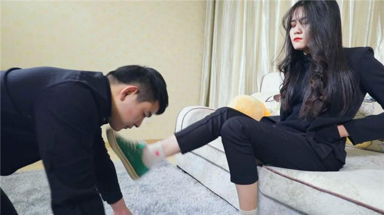 曼捌帆布鞋踩踏踩头羞辱舔鞋