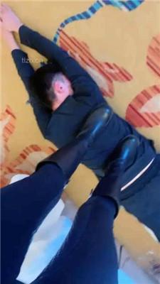 【蜜蜜骑士】骑脖转胯/长靴踩踏