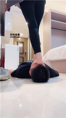 【怡宝】超美玉足捂脸窒息 bf51613