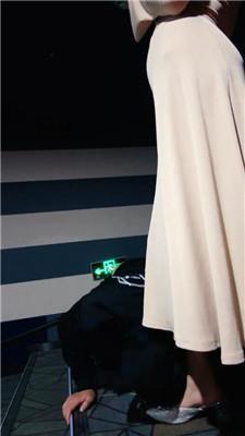 【卡莎女帝】真实电影院大动作调奴【双视角版】 JS250418-12