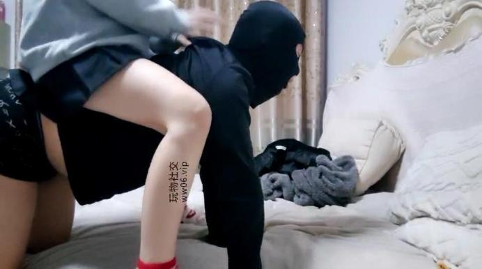 【小羊咩咩】棉袜脚踩虐/骑马 JS250114-27