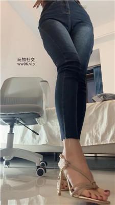 【小X大王】孤儿怨的咒妈死妈    250210-9