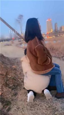 【小雅老师】户外-冰天雪地玩虐女闺蜜【完整版】