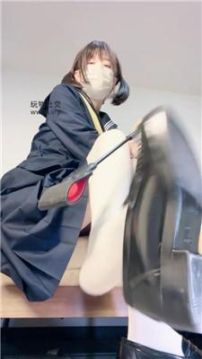 【奶味小仙女】同桌的鞋    250207-11