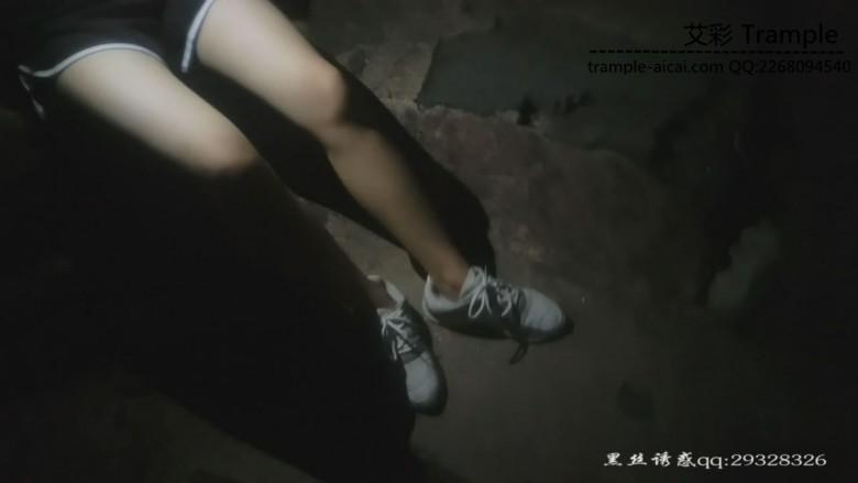 健身达人欣欣的裸足秀