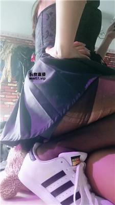 【美柠】贝壳头黑丝胯下羞辱 JS250416-23