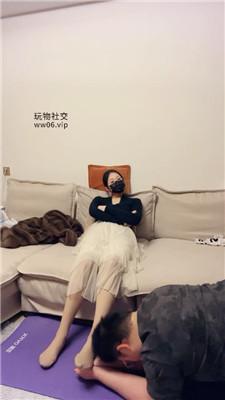 【埋汰】骑马狗爬-肉丝脚踩虐【下】 JS250205-17