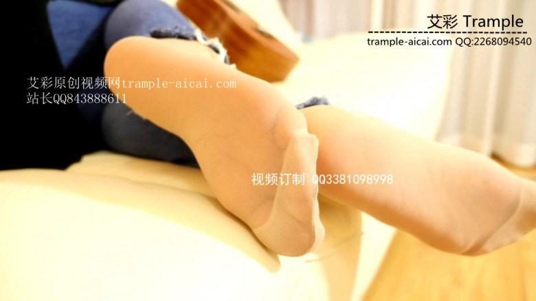 才女小主的短丝袜