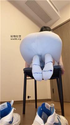 【松紫大大】带健身教练情人回家    250116-3