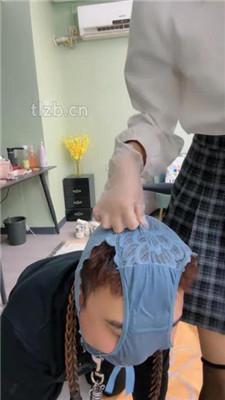 【珂儿大小姐】JK学生主-内裤套头/求圣水/喂口水/虐乳