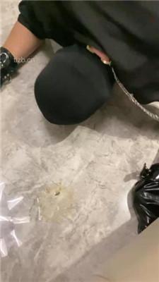 【小软】高跟黑丝插嘴深喉