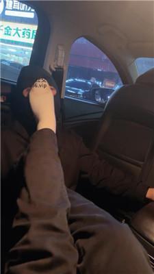 【素人挖掘机】路边开发-长靴白袜女神车内调 JS250104-19