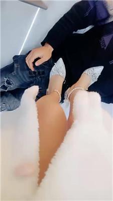 【苏苏不苏】竹子抽/电击/羞涩舔脚 JS250314-12