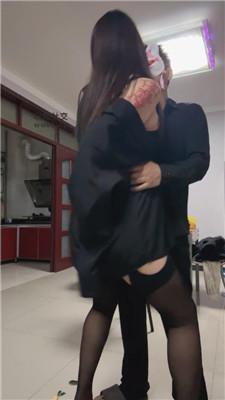 【曦颜】超诱惑绿帽老公做奴 JS250204-17