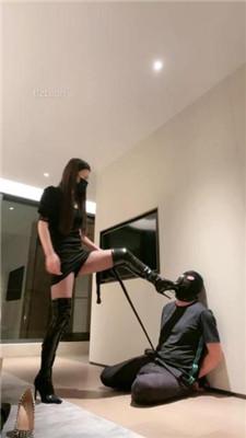 【仙女殿下】双胞胎S-踩踏/提档/踩狗舌/喝圣水/舔鞋