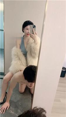 【黛樱】车模S的脚下奴-镜前羞辱 bf50729