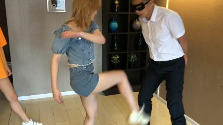 好文翻拍—女人是老虎