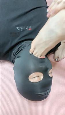 【鹿可】双S-高跟美腿踩虐强迫舔/鞋跟插嘴/品尝光脚丫【双视角】bf49002