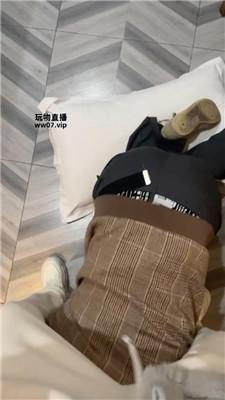 【沐沐】舔小白鞋棉袜-赏赐圣水 JS250331-7