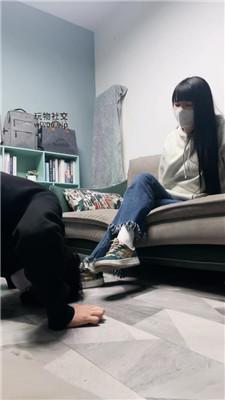 【大小姐S】涂鸦羞辱-舔脏鞋吃白袜/头压马桶 JS250222-40