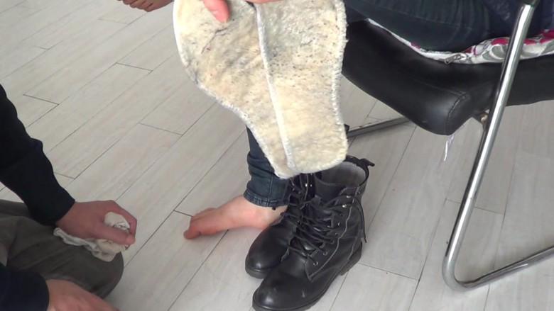 两年没洗的臭鞋垫虐奴