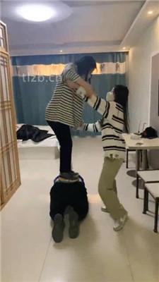 【精神小妹】双S-学生主-运动鞋白袜气味控制