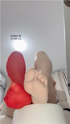 【夏主】乳母红白双丝贱奴    250118-21