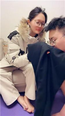 【埋汰】风衣女神骑马虐脚下奴【下】 JS250125-9